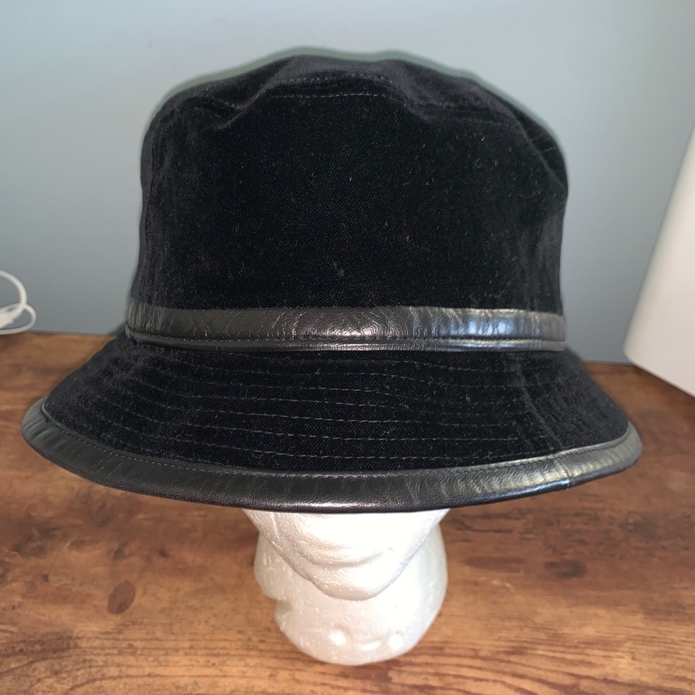Hermès bucket hat